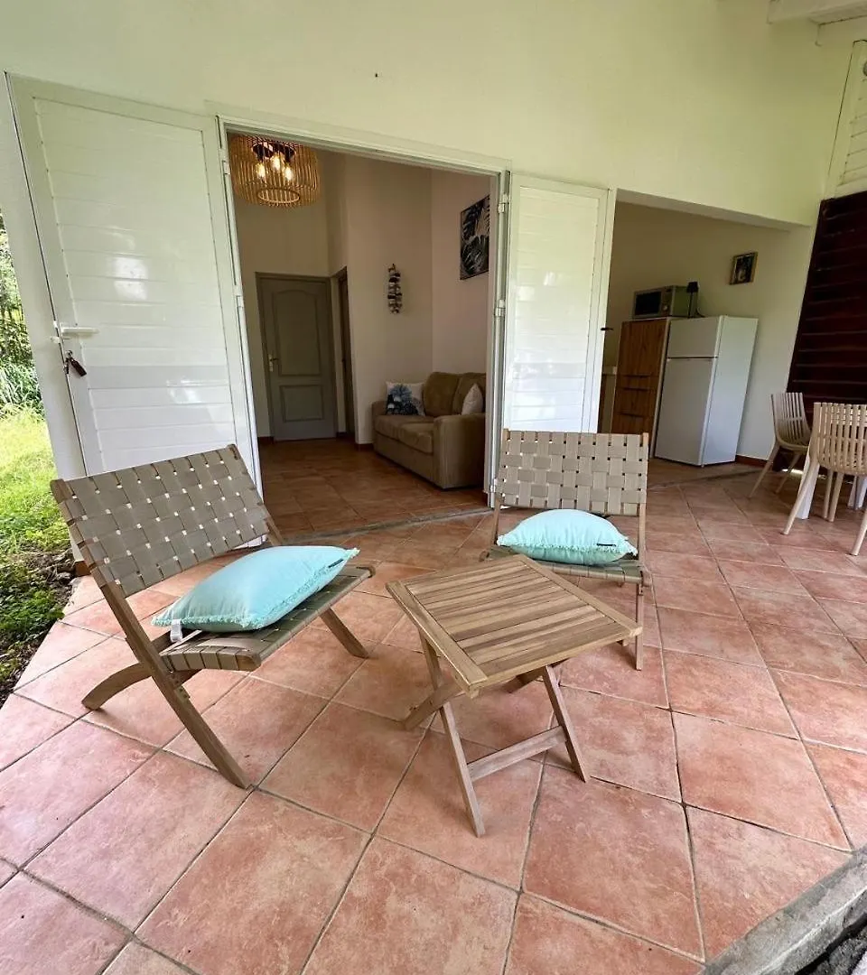 Nocleg ze śniadaniem Bed and Breakfast Domaine De Grande Terre Saint-Francois  Gwadelupa